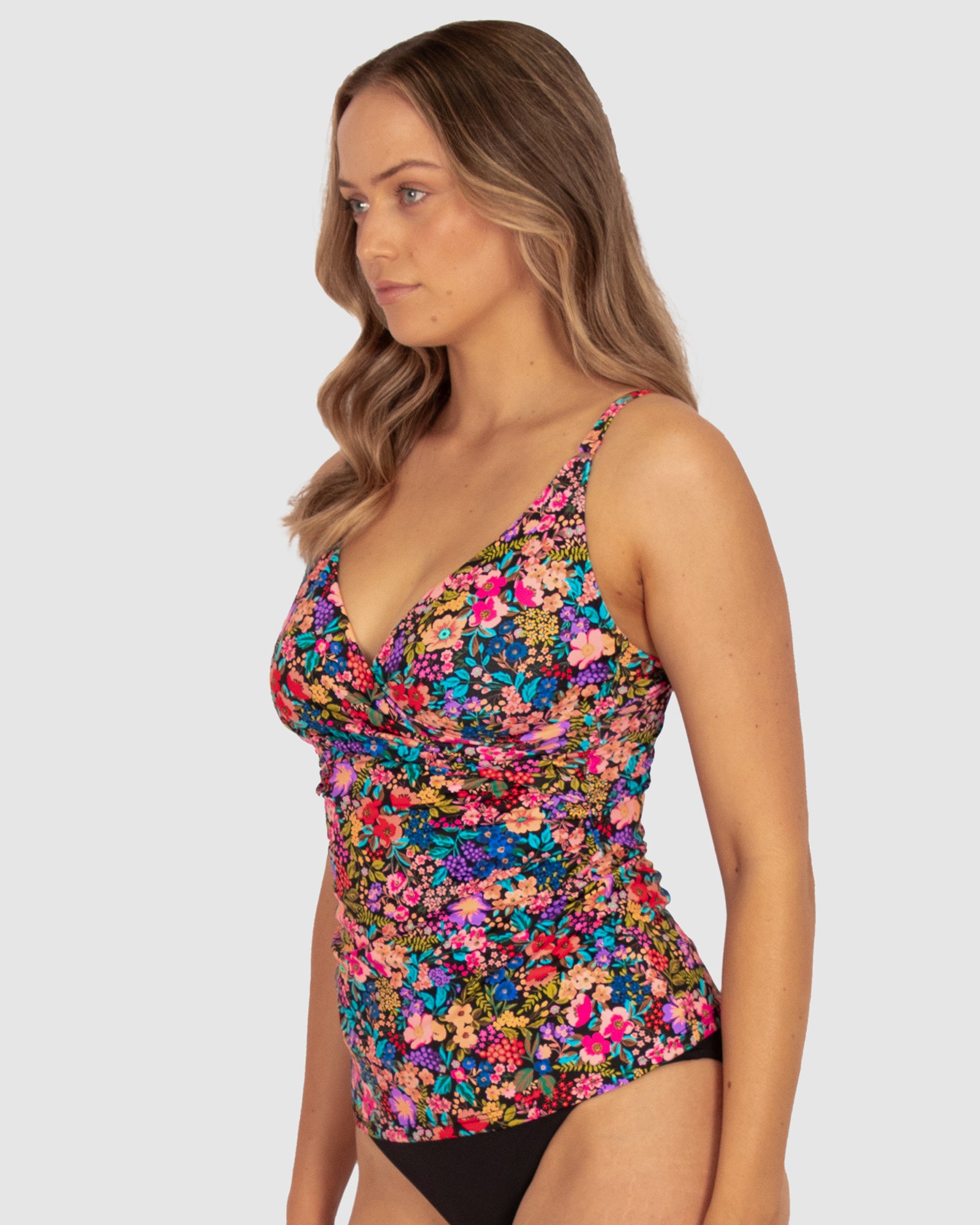 St Barths D-E Cup Underwire Singlet Top