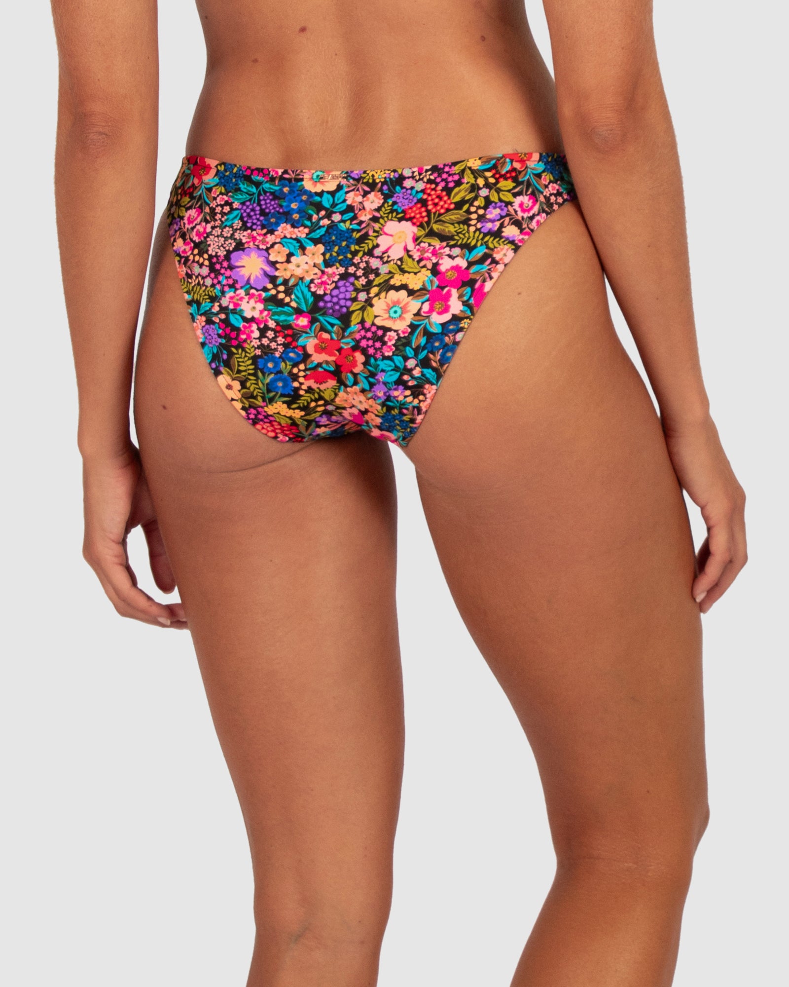 Bikini bottom | Women's Swimwear | Swimsuits, Bikini, One Piece | Women's Beachwear | BAKU