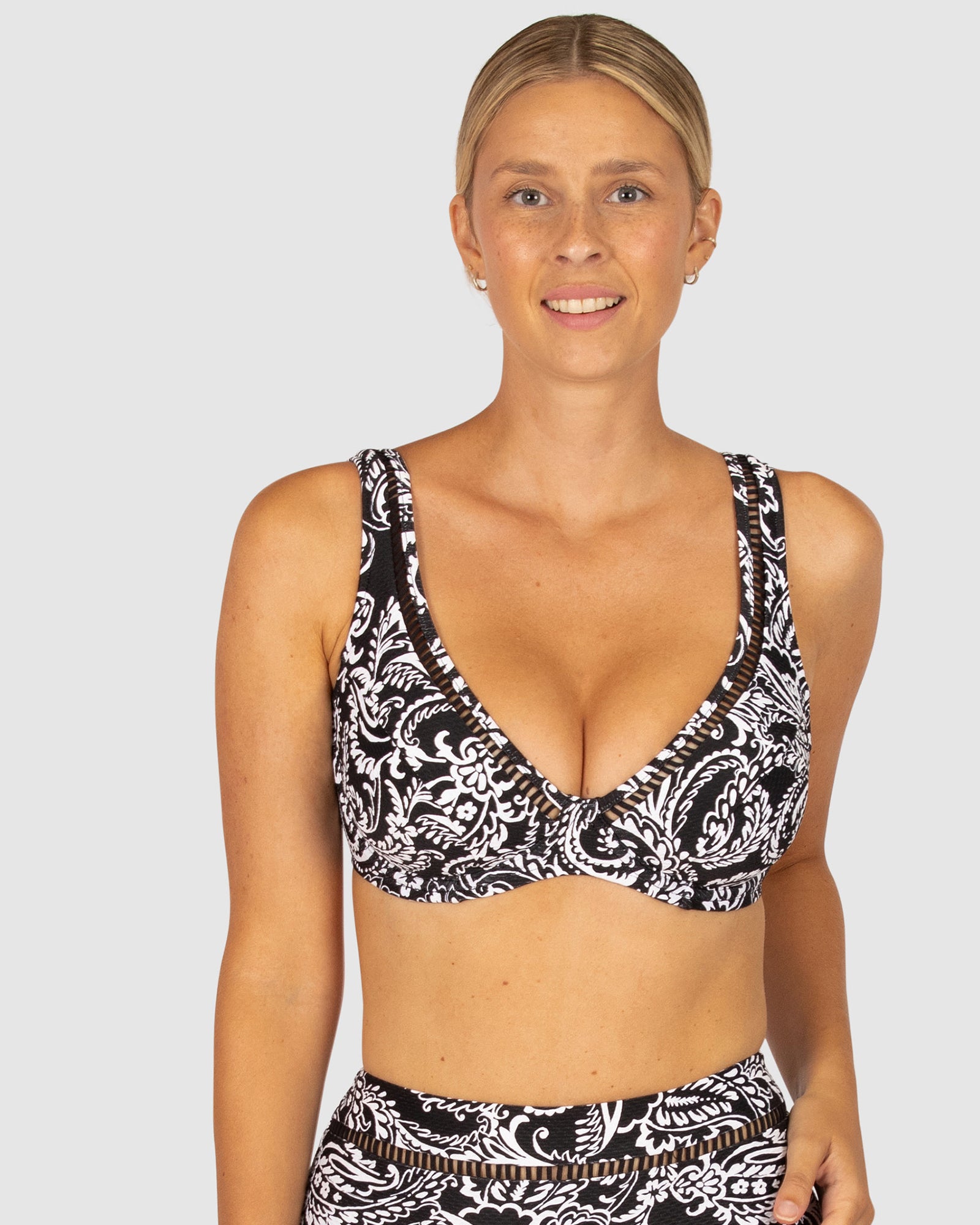 Santa Cruz D-E Cup Underwire Bikini Bra Top