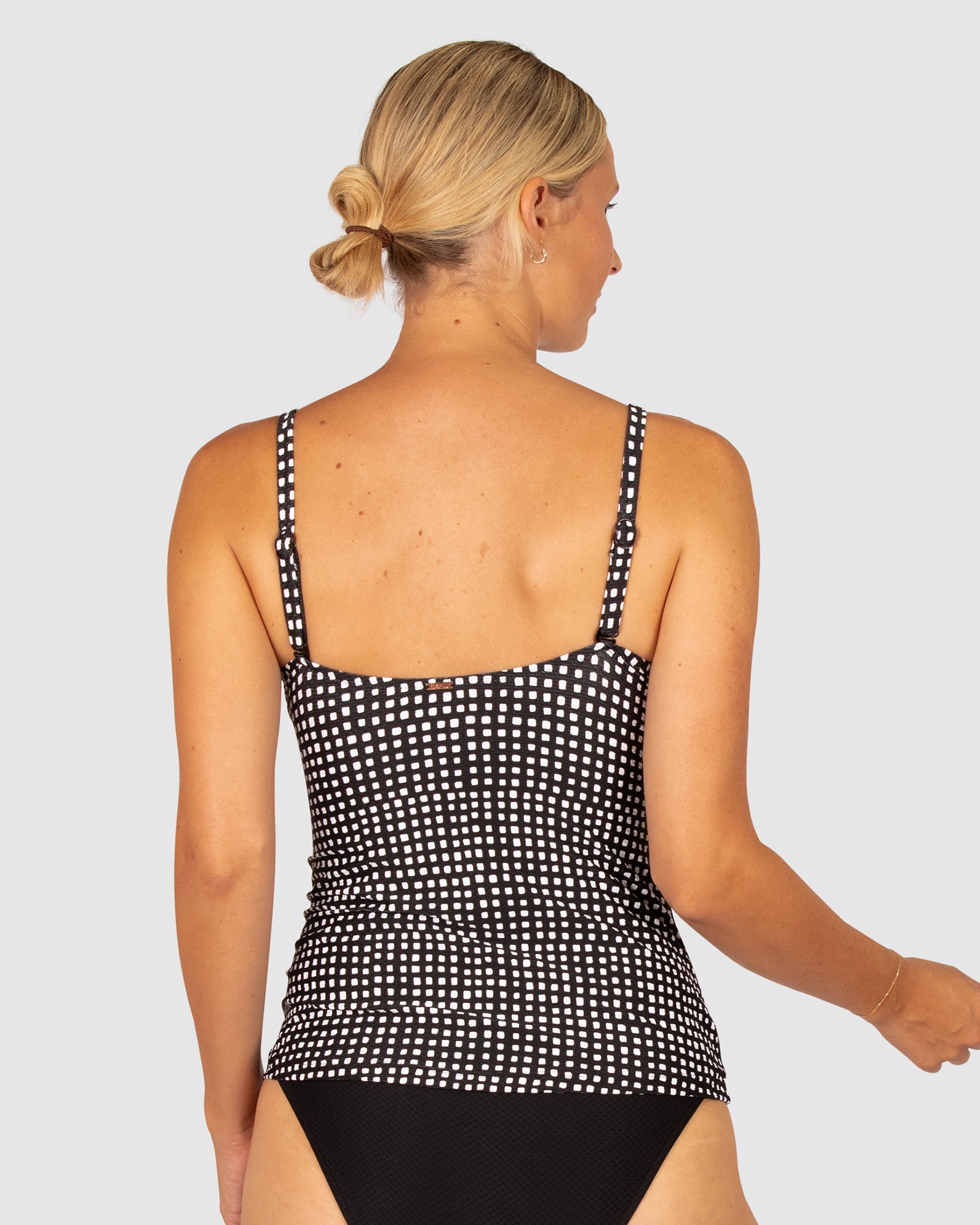 Picnic Point D-E Cup Wrap Singlet Top