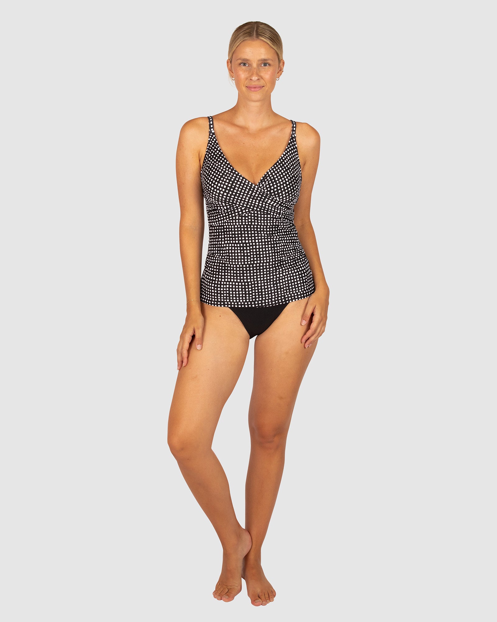 Picnic Point D-E Cup Wrap Singlet Top