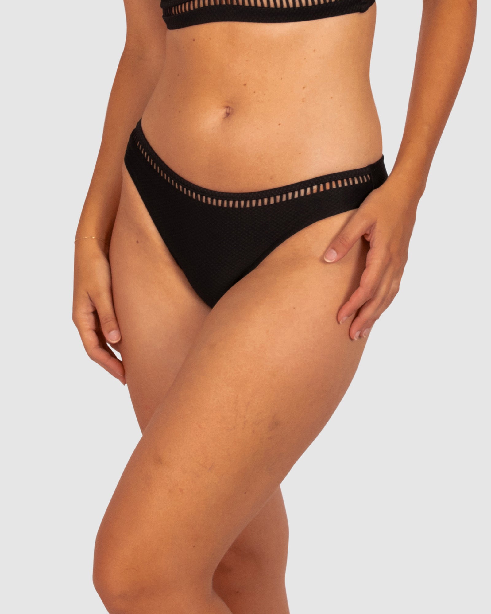 Rococco Ladder Lace Regular Bikini Bottom