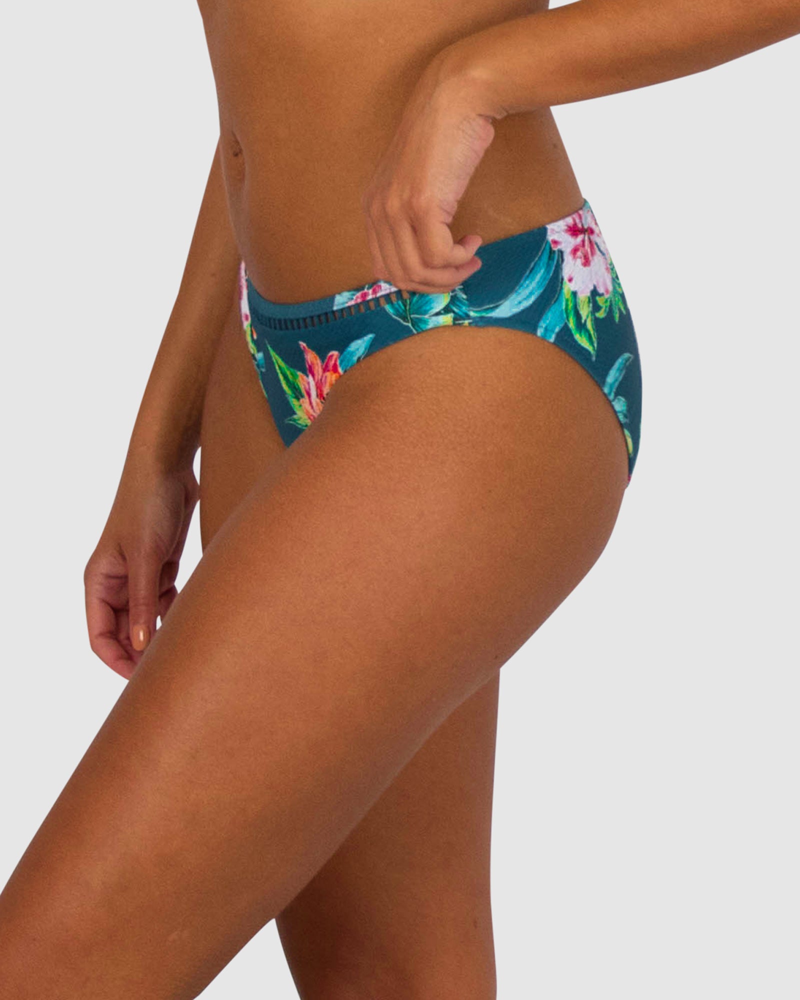 Guam Regular Bikini Pant