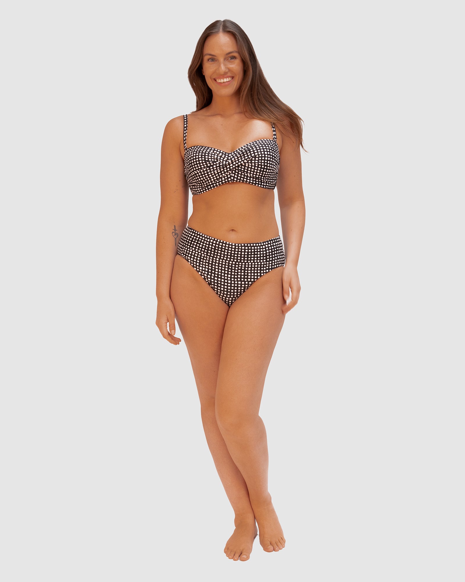 Picnic Point D-DD Cup Twist Bandeau Bikini Bra Top – Baku™ Swimwear