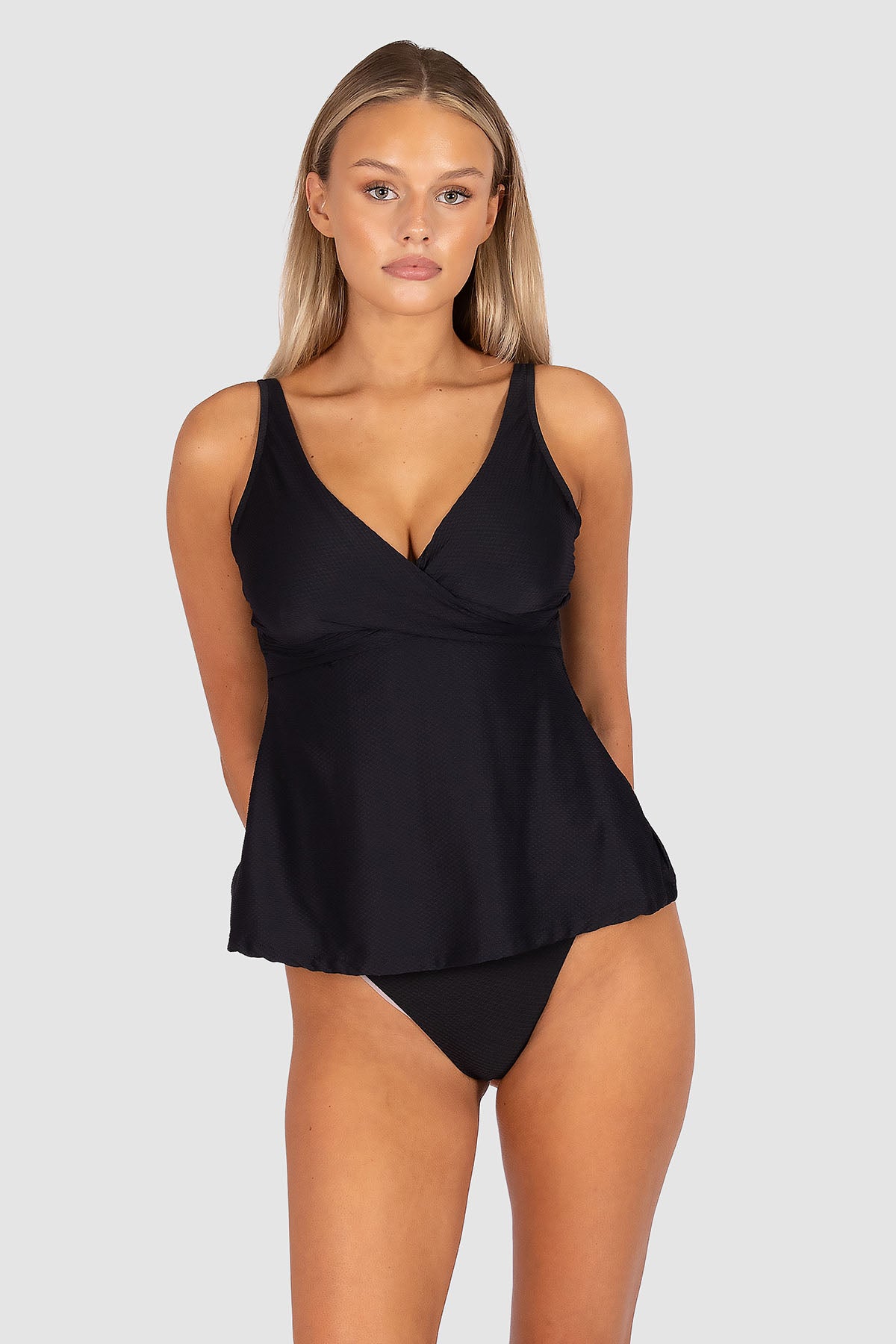 Rococco Flared D/E Cup Wrap Singlet Top