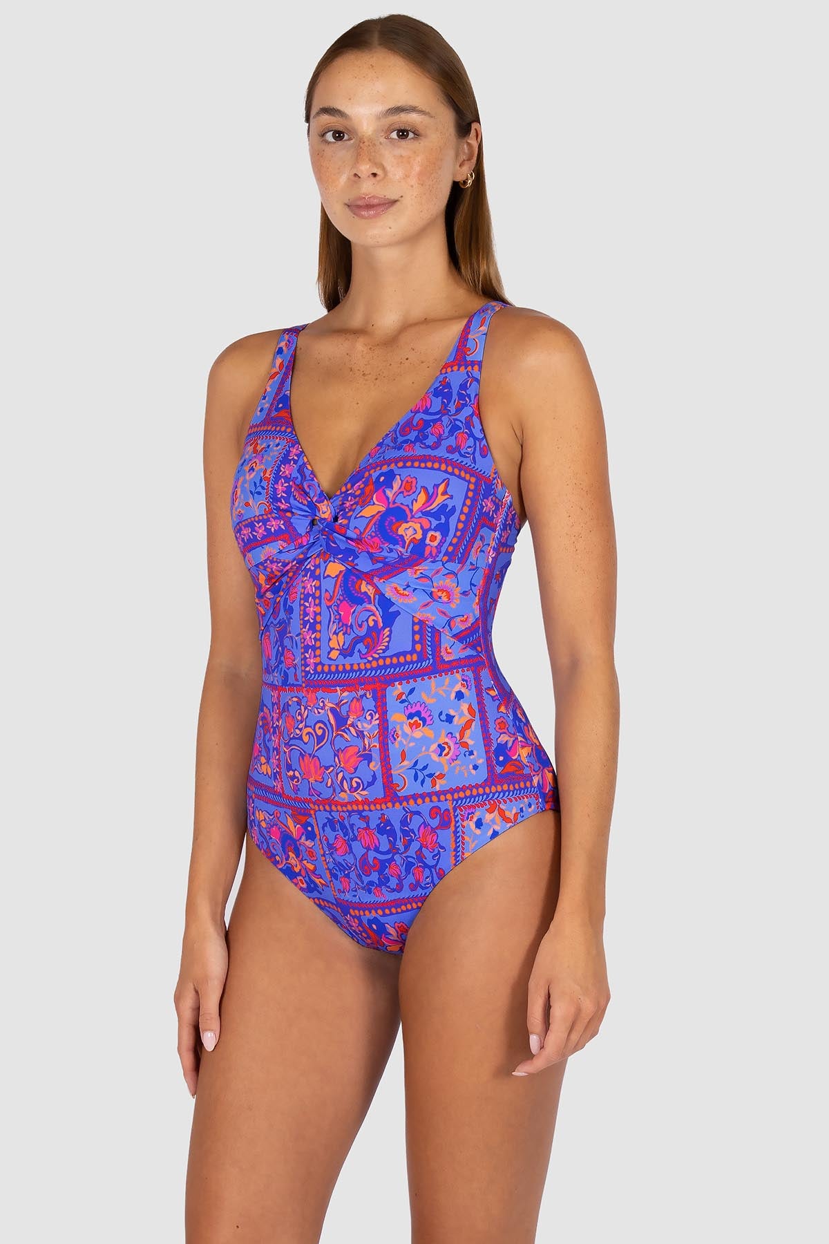 La Condesa C/DD Cup Twist One Piece Swimsuit