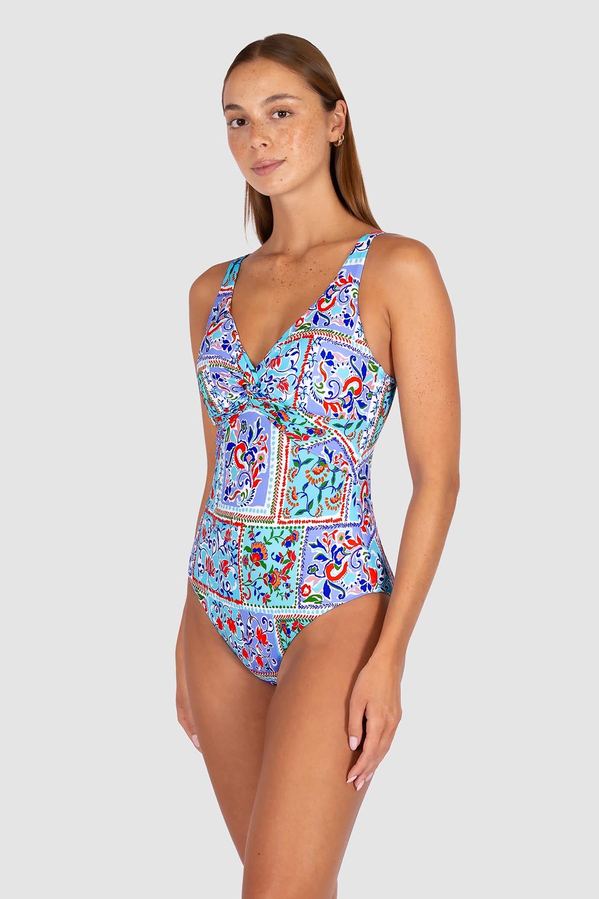 La Condesa C/DD Cup Twist One Piece Swimsuit