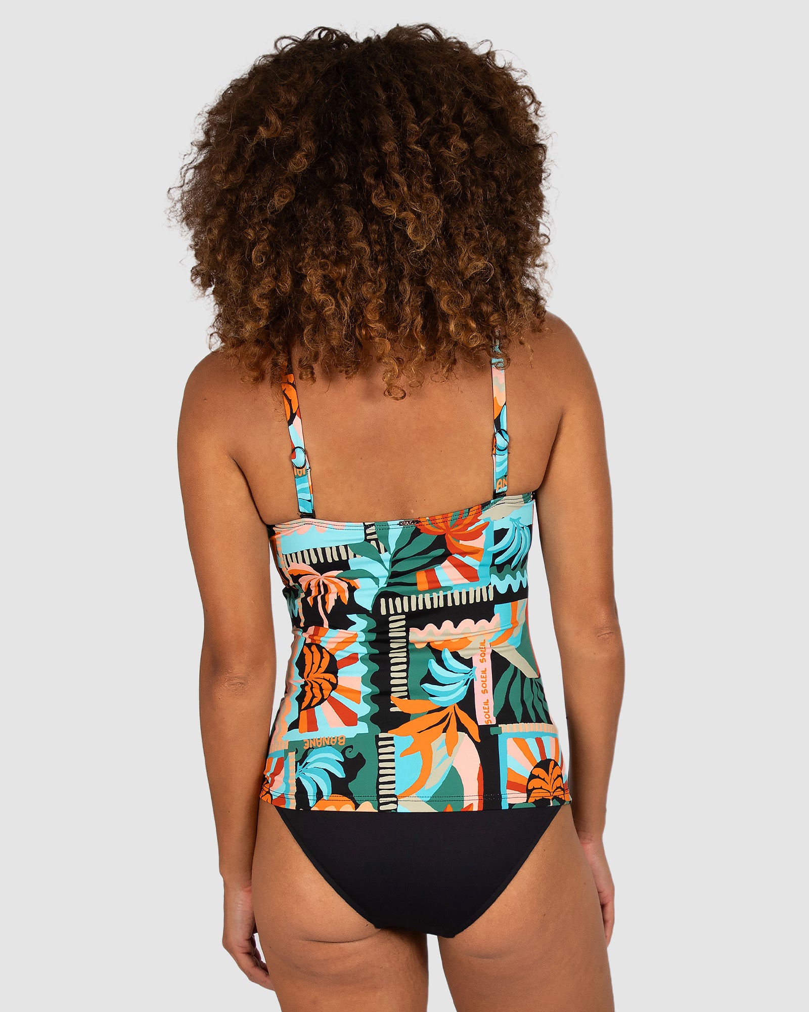 Grenada Multi-Fit Singlet Top