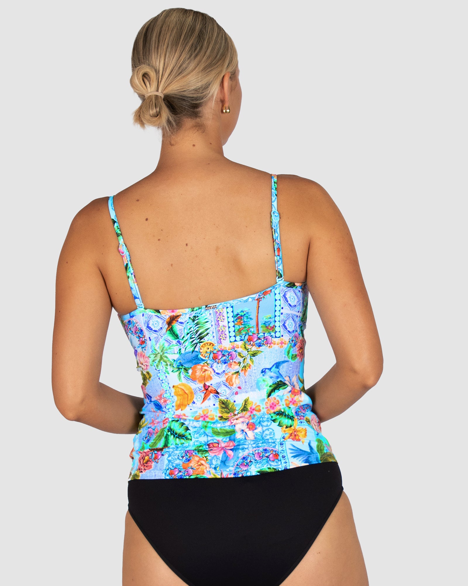 Sardinia D-E Cup Underwire Singlet Top