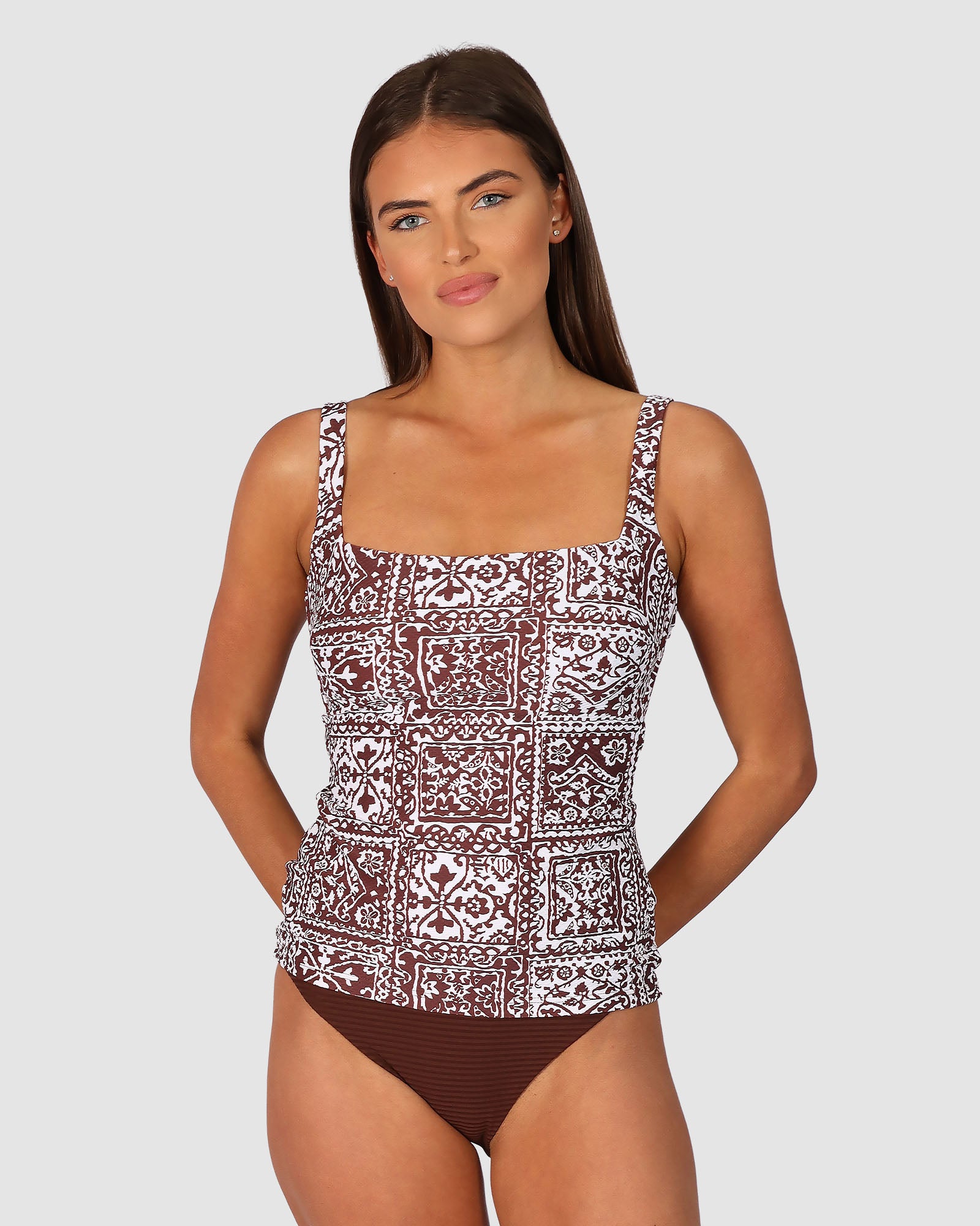 Havana D-E Cup Underwire Singlet Top
