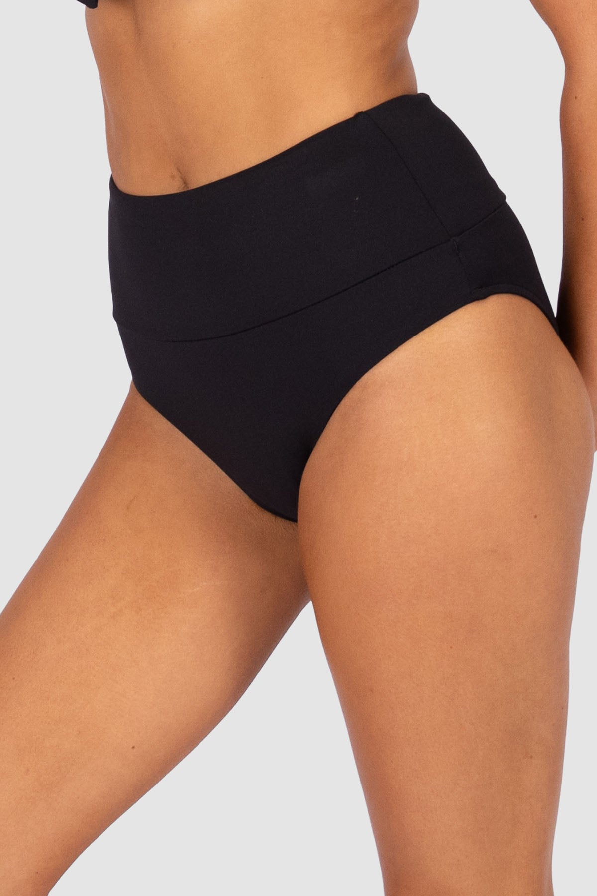 Baku Core Extra Firm Bikini Bottom