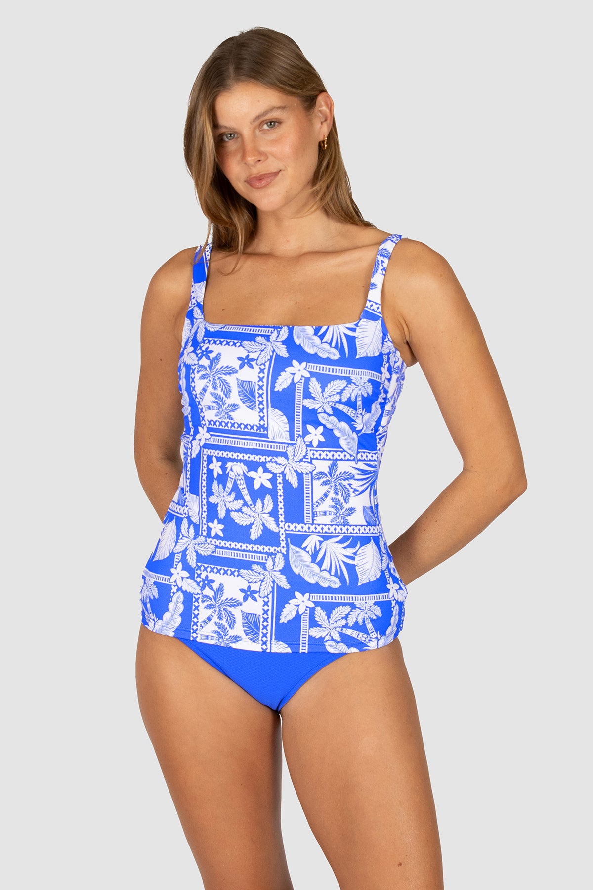 Cruz Del Mar Multi Singlet Top