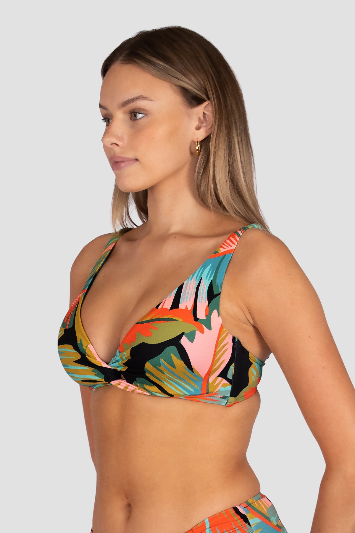 Kokomo D/DD Cup Twist Bikini Bra Top