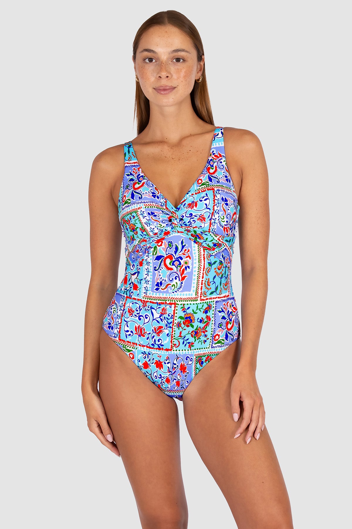 La Condesa C/DD Cup Twist One Piece Swimsuit