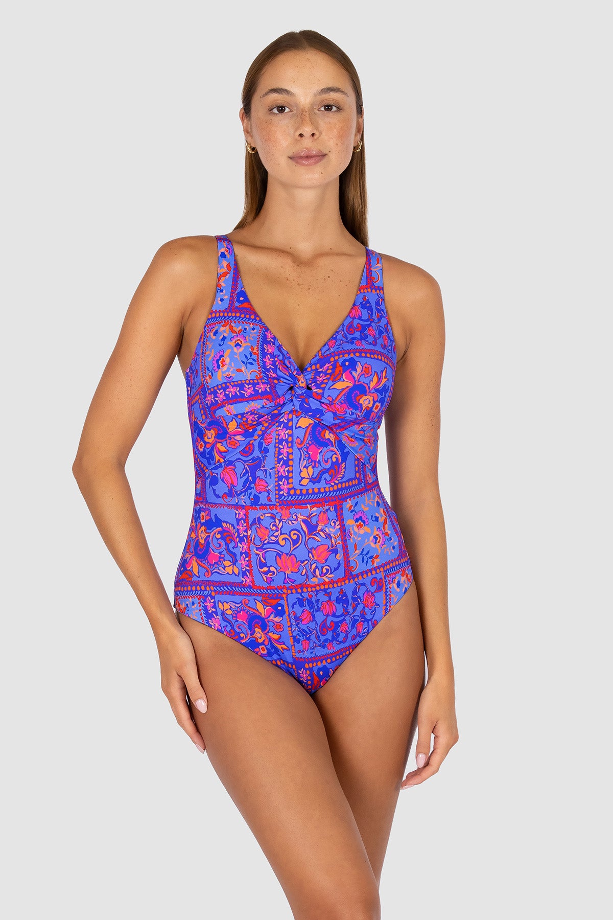 La Condesa C/DD Cup Twist One Piece Swimsuit
